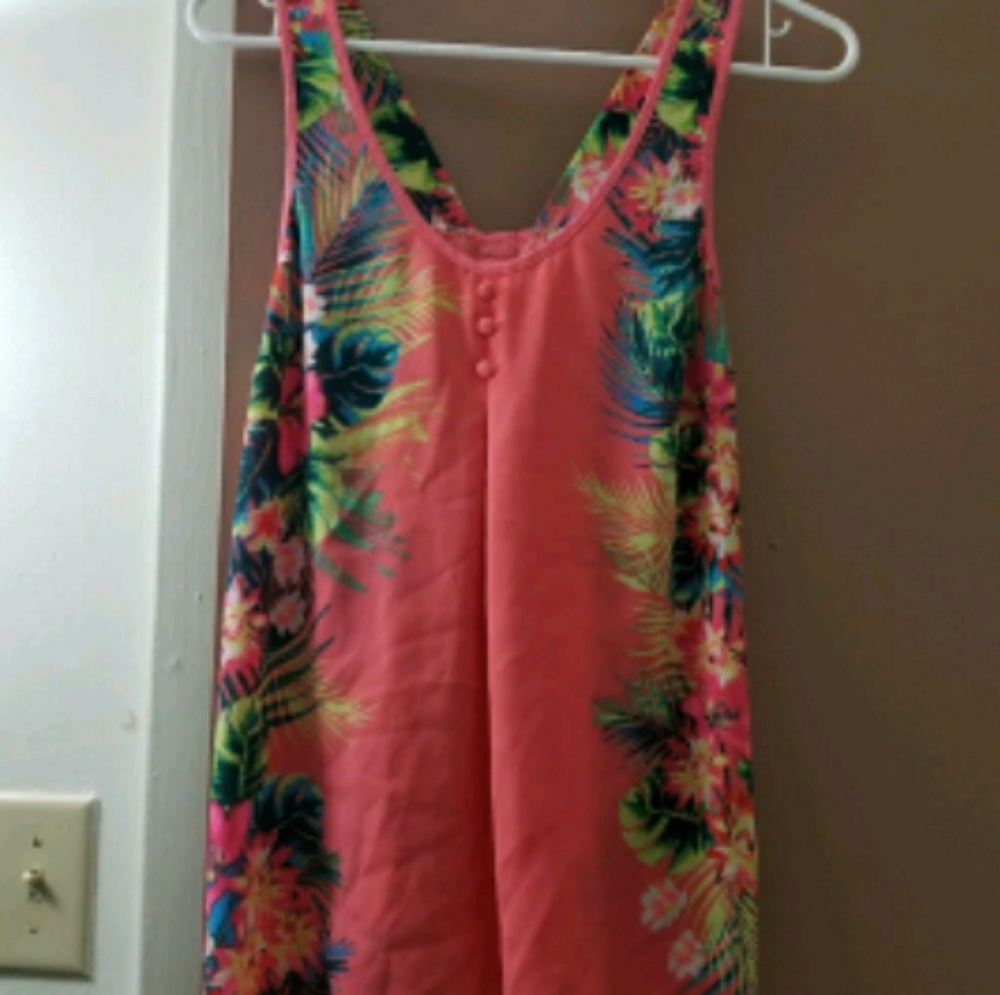 Size xs women's/juniors tank top